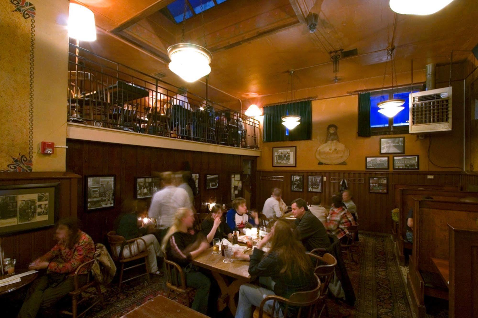 הוילה סנטרליה Mcmenamins Olympic Club מראה חיצוני תמונה